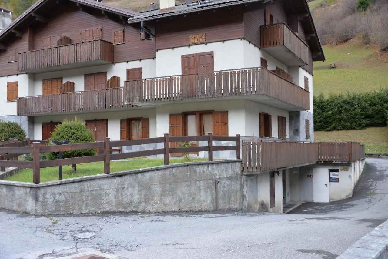 Residenza Rasin Изолачча 0*,  Италия
